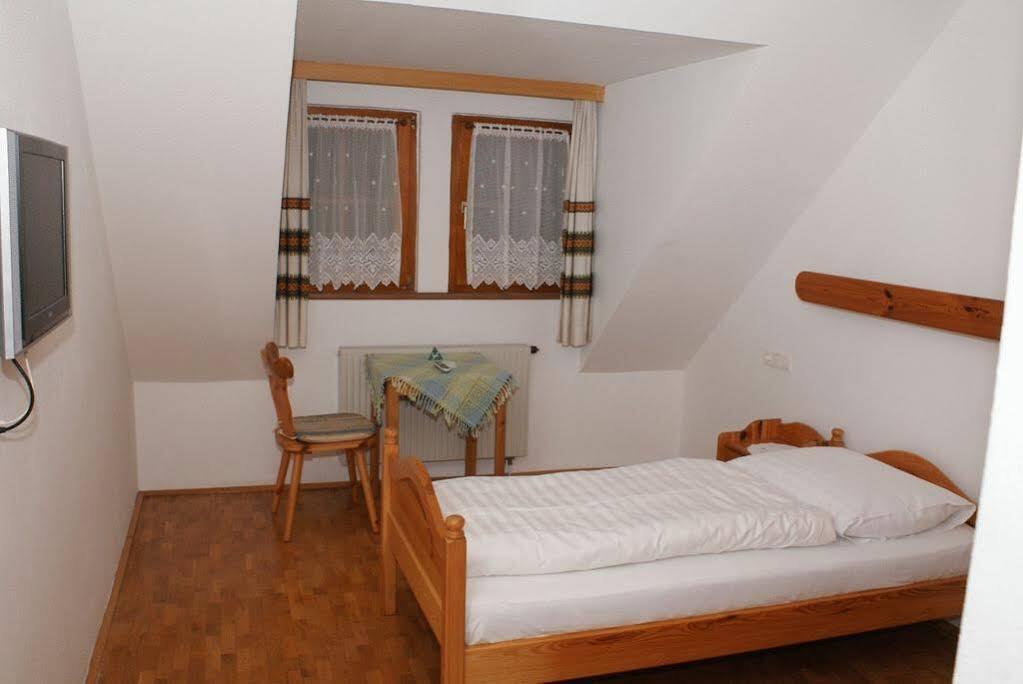 Zoechbauer Gaestehaus - Hotel Garni Kapelln Zewnętrze zdjęcie